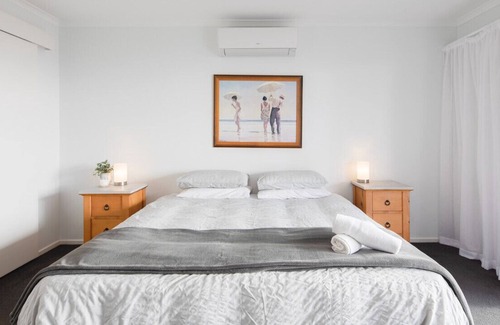 Corinella Apartment | Ananda 1- Bliss in Corinella with Ocean Views