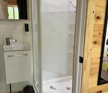 Pleasant Bay Apartment | Ananda - Enchanted Forest Hideaway