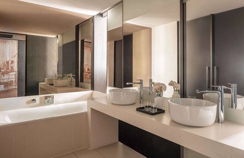 Binnenstad Hotel | Experience Luxury at Anantara Grand Hotel Krasnapolsky