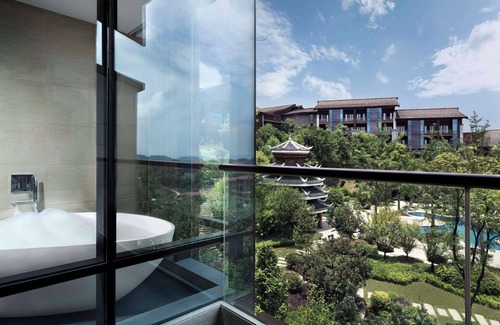 Qiannan Resort | Discover Anantara Guiyang Resort: 5-Star Haven with Spa & Pool