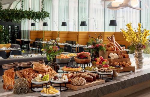 Grand Canal Dock Hotel | Discover Anantara The Marker Dublin - A Premier 5-Star Escape