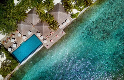 Veligandu Resort | Exclusive Transfer Offer at Anantara Veli Maldives Resort