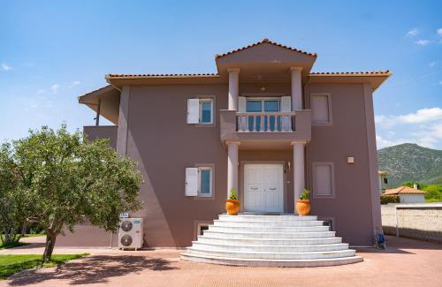 Kato Lechonia Villa | Discover Anasemia Villa Pelion: Family-Friendly Escape