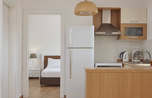 Ieromonachos House | Oceanfront Anassa Mare Villas & Residences: Family-Friendly Stay