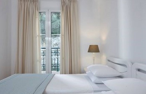 Ieromonachos House | Oceanfront Anassa Mare Villas & Residences: Family-Friendly Stay