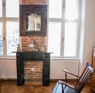 Medias Apartment | Pet-Friendly Retreat at Anastasia - Guest Rated 9/10