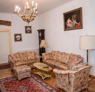 Medias Apartment | Pet-Friendly Retreat at Anastasia - Guest Rated 9/10