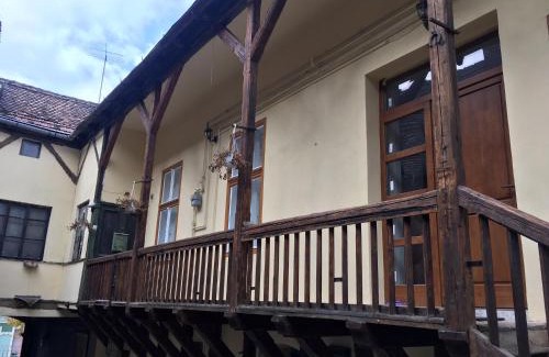 Medias Apartment | Pet-Friendly Retreat at Anastasia - Guest Rated 9/10