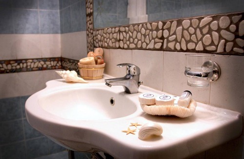 Ano Mera Hotel | Serene Anatolia Hotel with Pool and Ocean View Awaits You