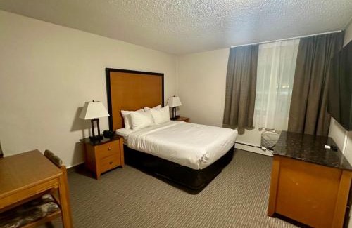 Grande Prairie Hotel | Pet-Friendly Anavada Inn & Suites in Grande Prairie