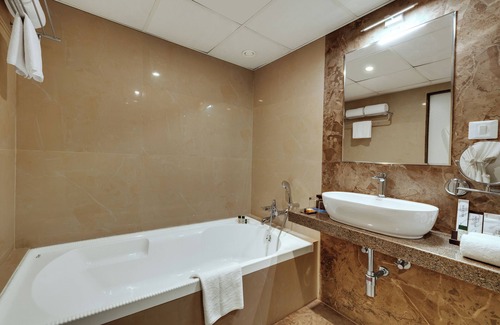 Jamnagar Hotel | Top-Rated Anaya Beacon Hotel with Family-Friendly Amenities