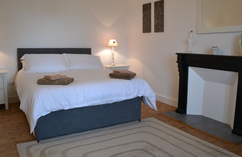 Plonevez-du-Faou House | Anaya Cottages - Maison Idani - 4 bedrooms / 8 people