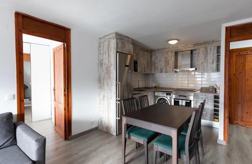 Formigal Apartment | Pet-Friendly Anayet Hotel at Plaza del Reloj, Formigal