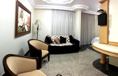 Palmas Hotel | Budget-Friendly Ancelf Express: Pet & Child-Friendly Stay