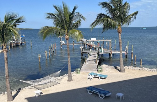 Tavernier Condo | Pet-Friendly Anchor Condo on the Bay with Breakfast