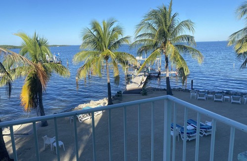 Tavernier Condo | Pet-Friendly Anchor Condo on the Bay with Breakfast