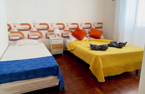 Albufeira House | Discover Anchor House Albufeira: Family-Friendly Retreat