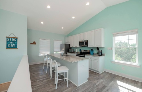 Captain's Cove House | Anchor's Away - Waterfront Retreat with Pools & Pet Access