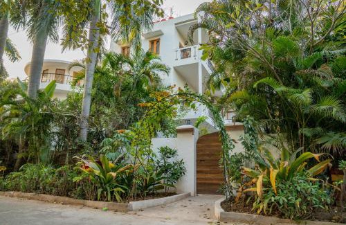 Kishangarh Bed & Breakfast | Discover Anchorage 42: Pet-Friendly with Exceptional Amenities