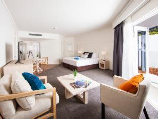 Corlette Hotel | Experience Anchorage Port Stephens: Oceanfront Bliss Awaits
