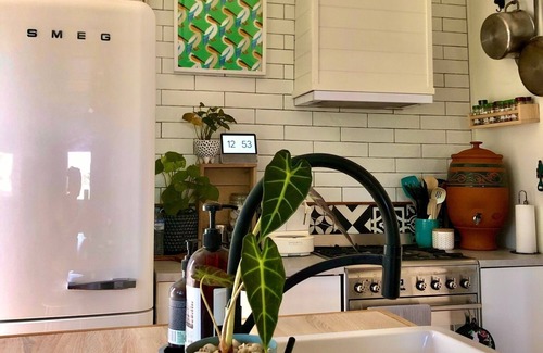 Currarong Cottage | Oceanfront Escape at Anchored Currarong - Guest Rated 10/10