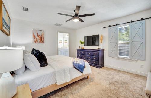 Panama City House | Welcoming Anchors Away: Pet-Friendly Family Retreat