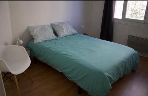 Viroflay Apartment | Ancien & Chaleureux Viroflay
