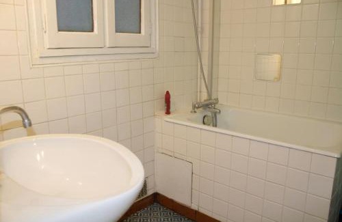 Viroflay Apartment | Ancien & Chaleureux Viroflay