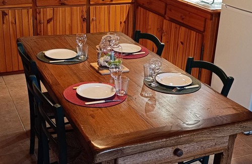 Mazet-Saint-Voy House | Authentic Ancien Four à Pain: Ideal for Sporty Getaways