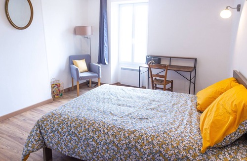 Montpellier de Medillan House | Ancienne Épicerie Chic et Totalement Rénovée