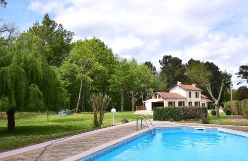 Reaup-Lisse House | Historic Train Station Getaway in Reaup-Lisse with Pool