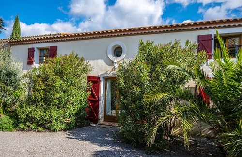 Mirepeisset House | Discover Ancienne Grange: Private Pool & Family-Friendly Retreat