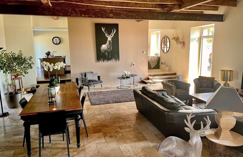 Bedee House | Charming Ancienne Longère with Pool & Family-Friendly Vibes