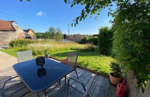 Ligny-sur-Canche House | Welcoming Retreat at Gite de l'ancienne Ecole et Mairie