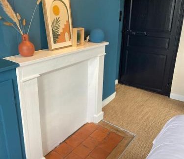 Ligny-sur-Canche House | Welcoming Retreat at Gite de l'ancienne Ecole et Mairie