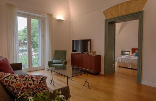Marsala Apartment | Discover Ancient Arches: Family-Friendly Stay in Marsala