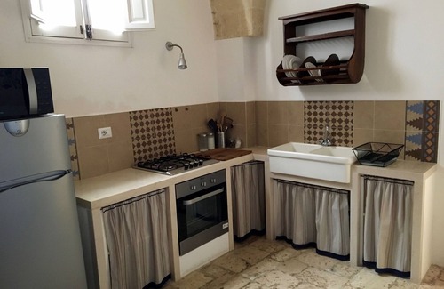 Manduria House | Historic Escape at Ancient Casa del Pozzo with Pool & Breakfast