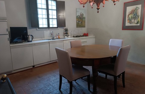 Vicopisano Cottage | Explore the Enchantment of an Ancient Medieval Cottage