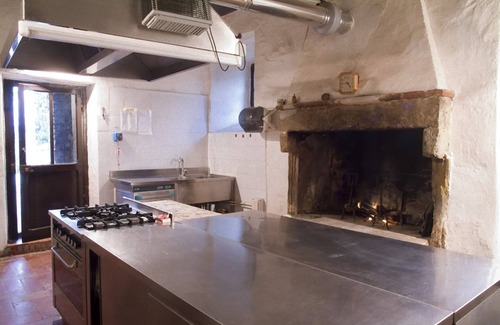 Arezzo Villa | Elegant Ancient Villa Near Arezzo with Family-Friendly Amenities
