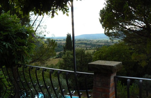 Arezzo Villa | Elegant Ancient Villa Near Arezzo with Family-Friendly Amenities