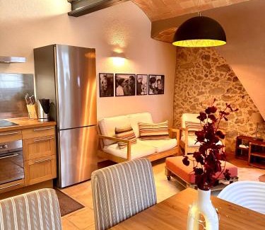 L'Escala House | Oceanfront Retreat at Ancla with Top Guest Ratings