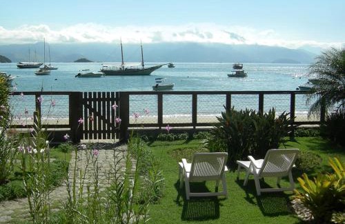 Ilha Grande Apartment | Oceanfront Ancoradouro Flats with Top Guest Ratings