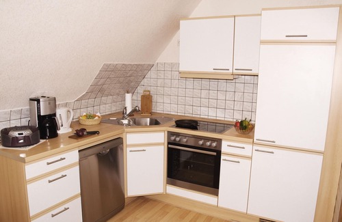 Hellenthal Apartment | Experience Comfort with Pet-Friendly Amenities and a Perfect Score