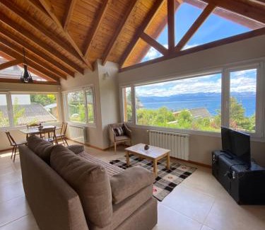 San Carlos de Bariloche Apartment | Beautiful Andalue: Oceanfront Stay with Top Guest Ratings