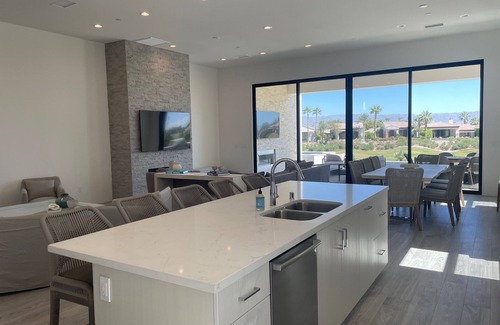 La Quinta Villa | Relaxing Andalusia Villa with Private Pool and Hot Tub