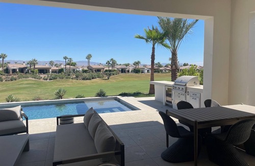 La Quinta Villa | Relaxing Andalusia Villa with Private Pool and Hot Tub