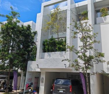 Choeng Thale Villa | Villa with Private Sauna, Pool & Ocean View Retreat