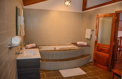Andasibe Hotel | Discover Andasibe Cyperus Hotel: Guest Rated 9.4/10