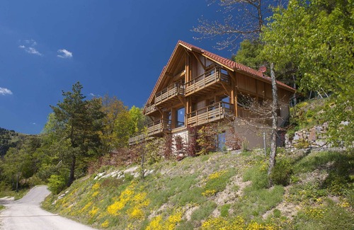 Muhlbach-sur-Munster Ski Chalet | Experience Andaska Grand Chalet: Spa, Hot Tub & Dining
