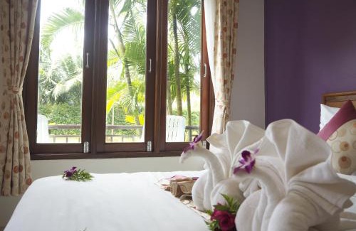 Ko Lanta Resort | Andawa Lanta Resort: Oceanfront Bliss with Pool Access